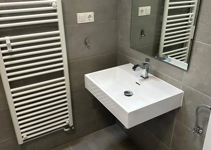 Hullam Panorama & Jacuzzi